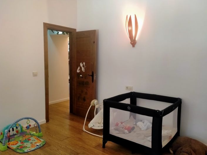 Image No.16-7 Bed Property for sale