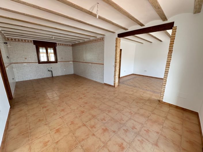 Image No.7-4 Bed Villa for sale