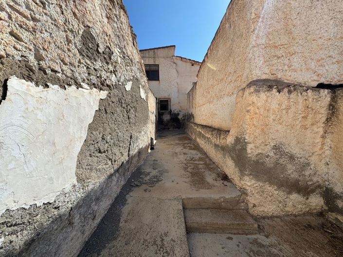 Image No.29-3 Bed Village House for sale