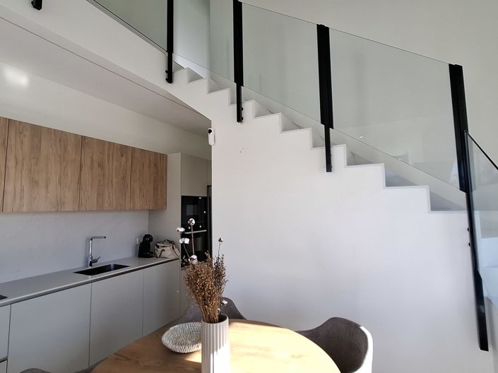 Image No.9-3 Bed Property for sale