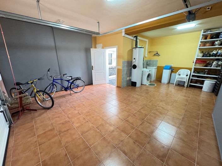 Image No.22-4 Bed Villa for sale