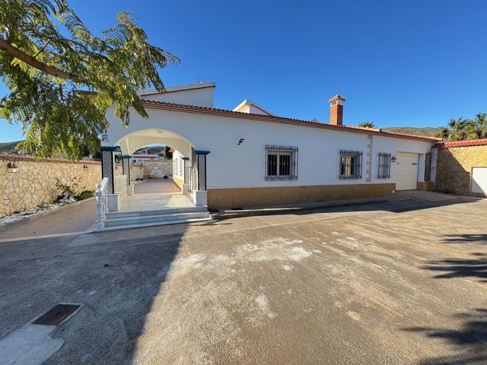 Image No.31-4 Bed Villa for sale