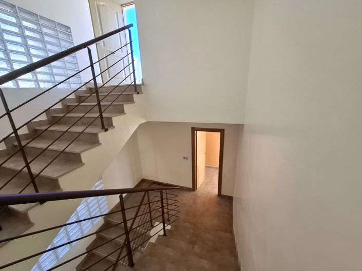 Image No.25-5 Bed Villa for sale