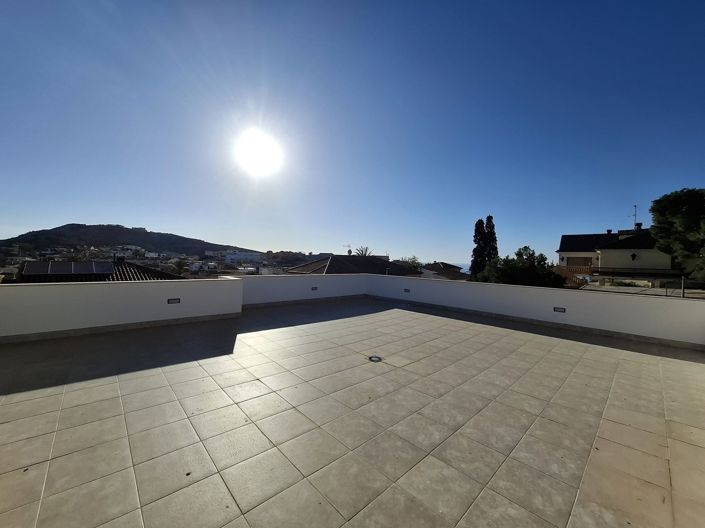 Image No.10-5 Bed Villa for sale