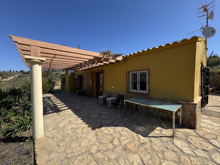 Image No.3-3 Bed Property for sale