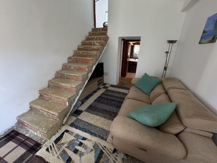 Image No.7-3 Bed Property for sale