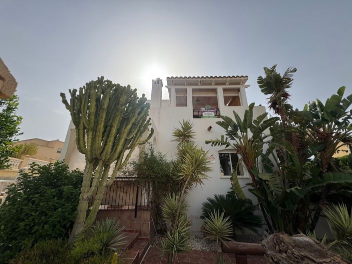 Image No.30-3 Bed Villa for sale