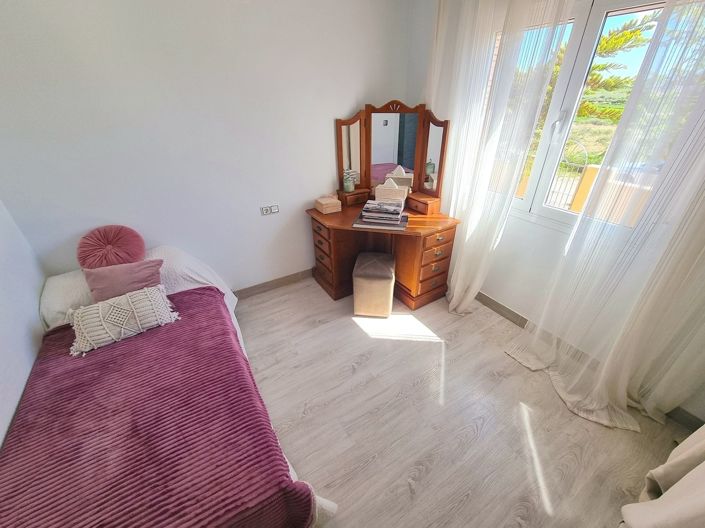 Image No.14-3 Bed Villa for sale