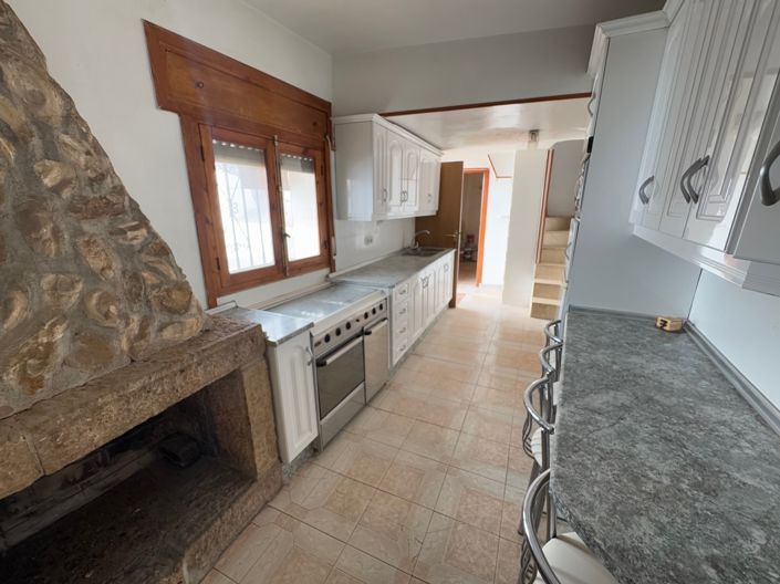 Image No.13-3 Bed Village House for sale