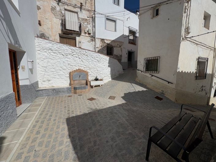 Image No.20-3 Bed Village House for sale