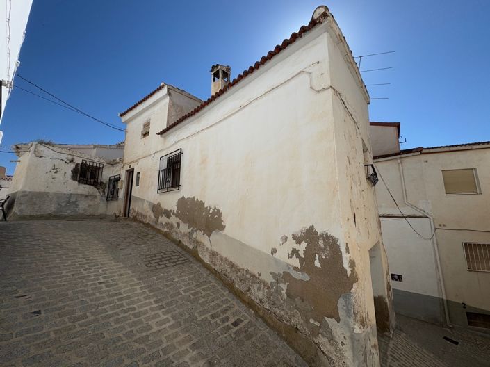 Image No.24-3 Bed Village House for sale