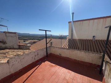 22041-village-house-for-sale-in-seron-796554-