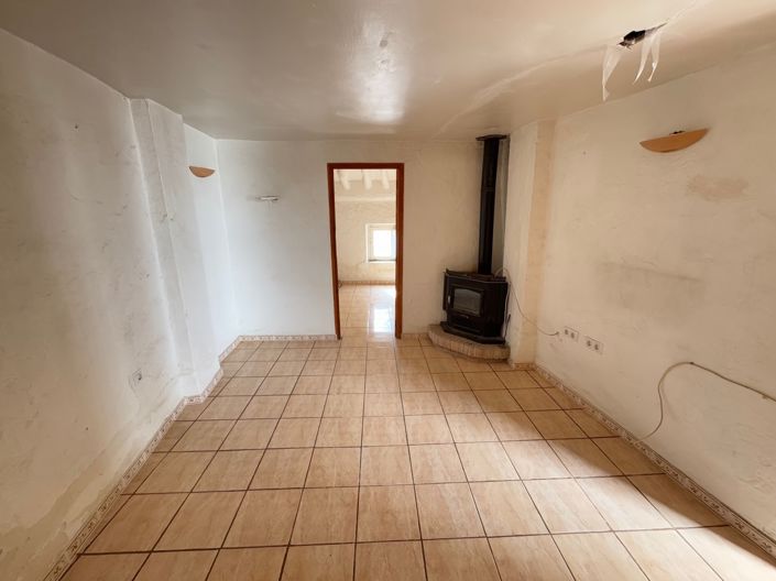 Image No.6-3 Bed Village House for sale