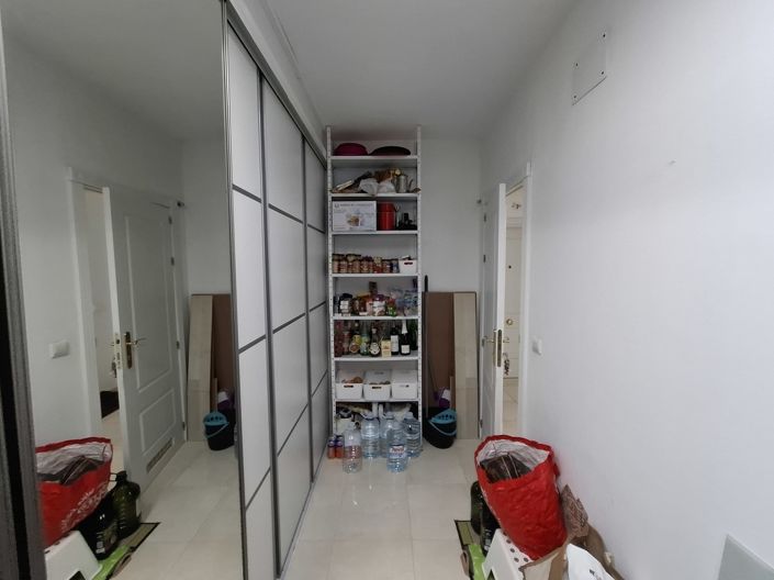 Image No.26-2 Bed Apartment for sale