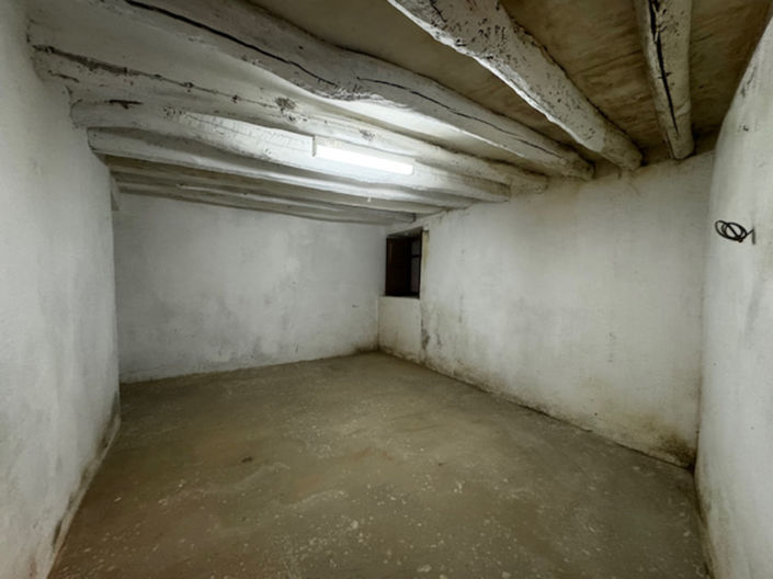 Image No.11-2 Bed Village House for sale