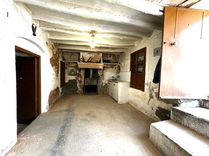 Image No.7-2 Bed Village House for sale