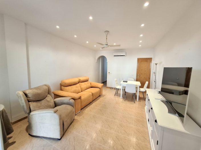 Image No.7-3 Bed Property for sale