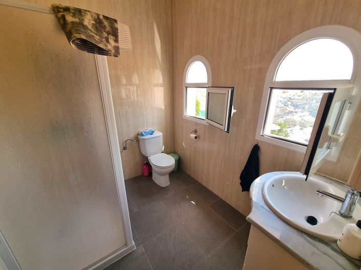 Image No.24-4 Bed Villa for sale