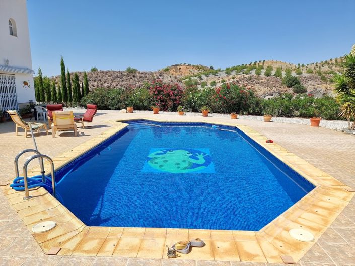 Image No.25-4 Bed Villa for sale