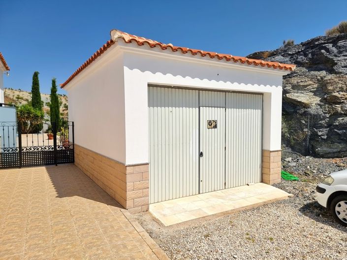 Image No.26-4 Bed Villa for sale