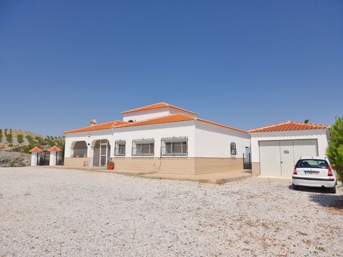 Image No.30-4 Bed Villa for sale