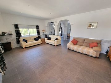 22793-villa-for-sale-in-oria-824959-xml