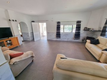 22793-villa-for-sale-in-oria-824934-xml