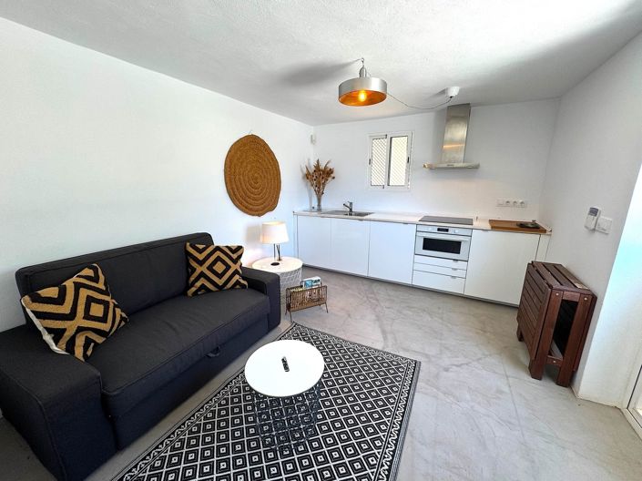 Image No.23-2 Bed Villa for sale