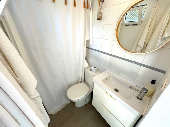 Image No.26-2 Bed Villa for sale