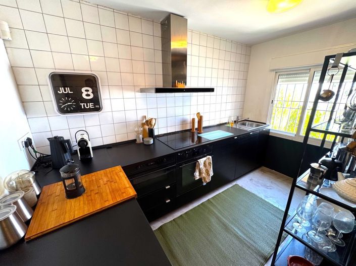 Image No.8-2 Bed Villa for sale