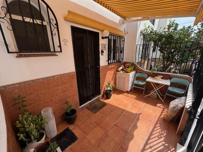 Image No.23-2 Bed Property for sale