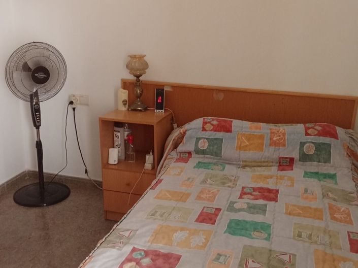 Image No.16-5 Bed Property for sale