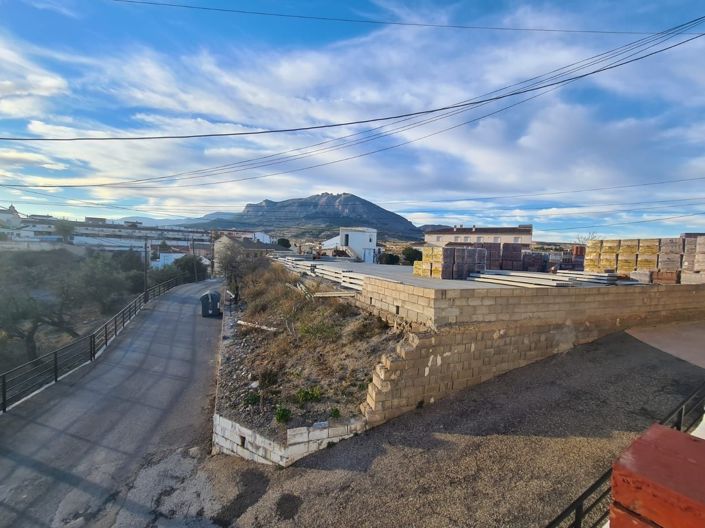 Image No.20-3 Bed Property for sale