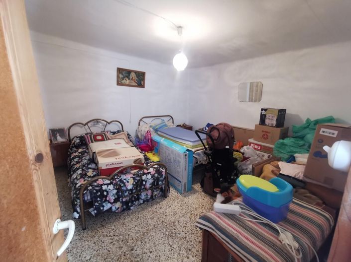 Image No.4-3 Bed Property for sale