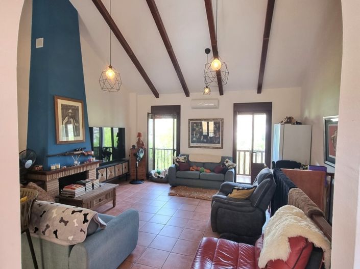 Image No.4-2 Bed Property for sale