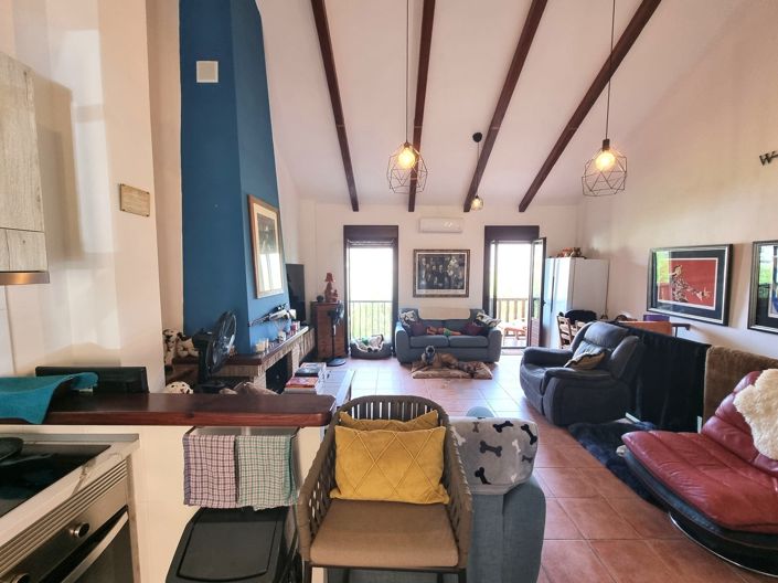 Image No.6-2 Bed Property for sale