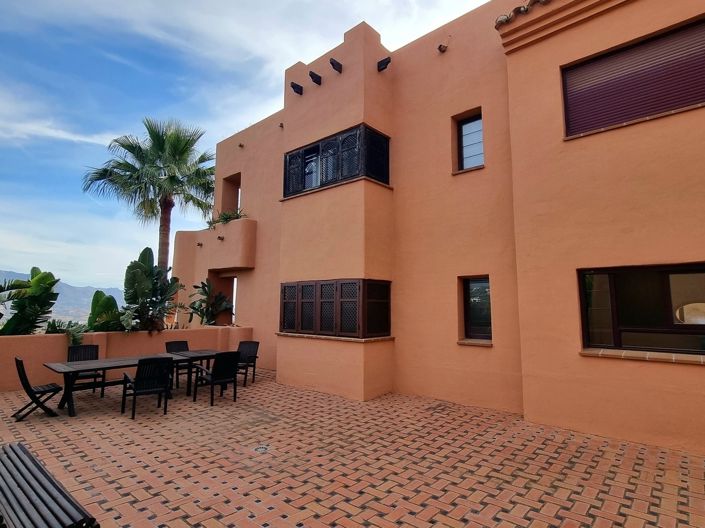 Image No.24-2 Bed Apartment for sale