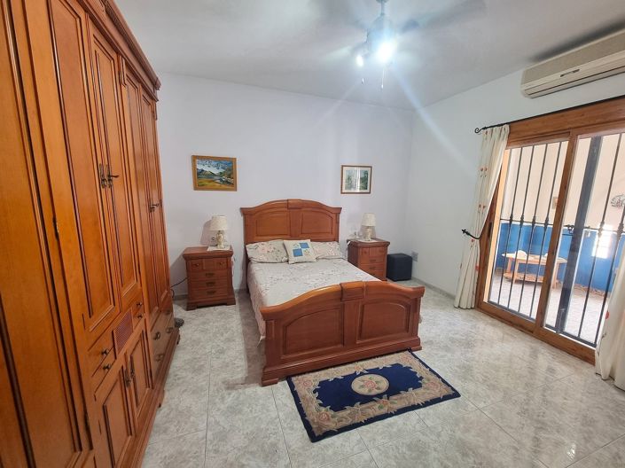 Image No.11-4 Bed Villa for sale