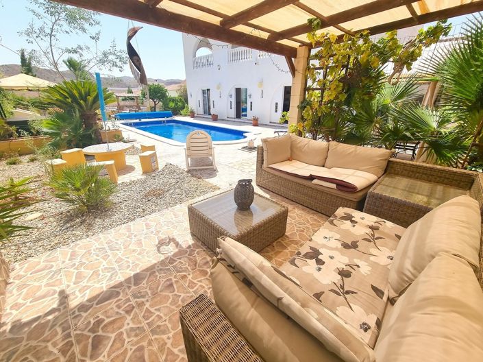 Image No.15-4 Bed Villa for sale