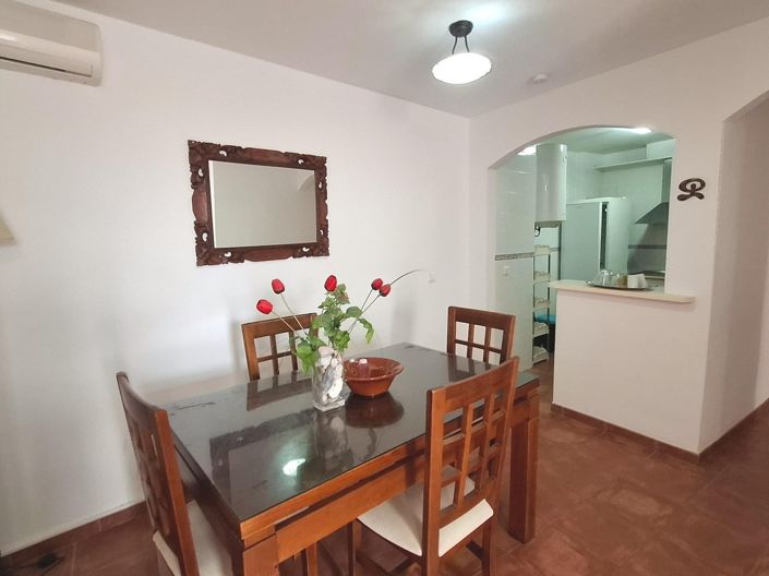 Image No.25-3 Bed Apartment for sale