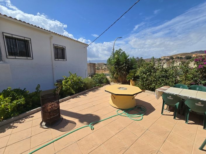 Image No.23-5 Bed Property for sale