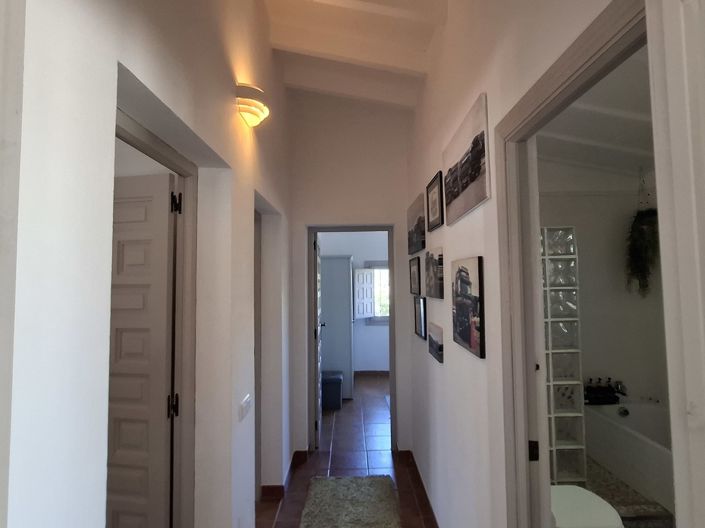 Image No.14-6 Bed Villa for sale