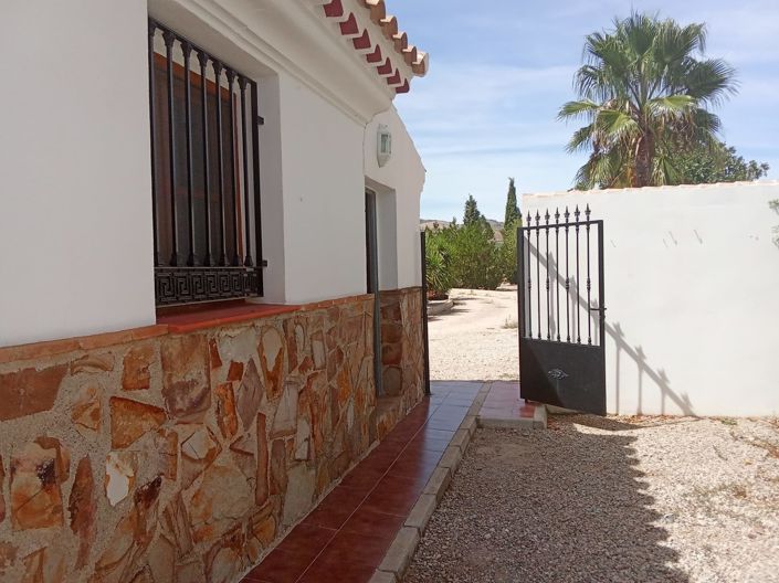 Image No.17-3 Bed Villa for sale