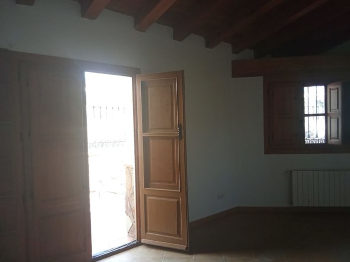 Image No.18-3 Bed Villa for sale