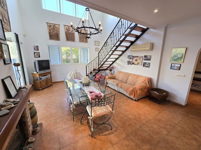 Image No.7-3 Bed Villa for sale