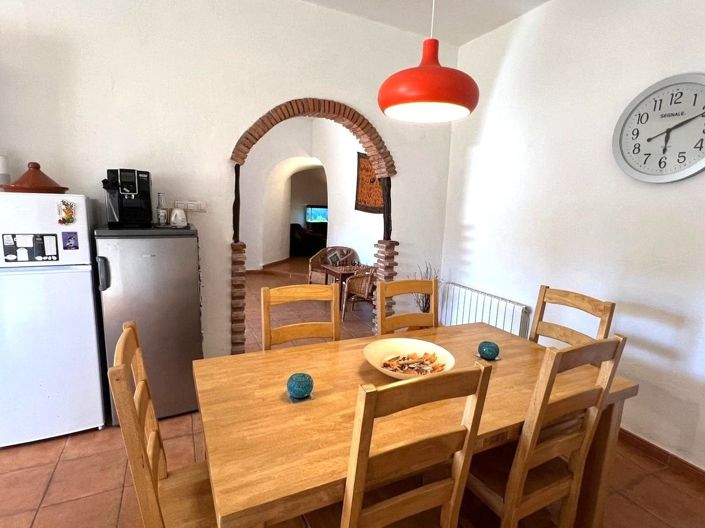 Image No.15-5 Bed House for sale