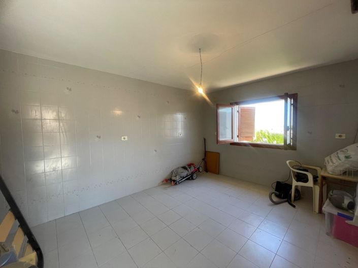 Image No.13-7 Bed Villa for sale