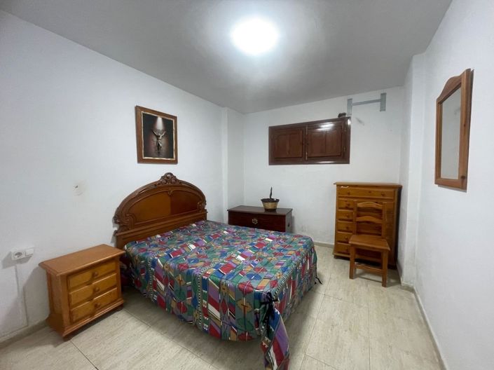 Image No.23-7 Bed Villa for sale