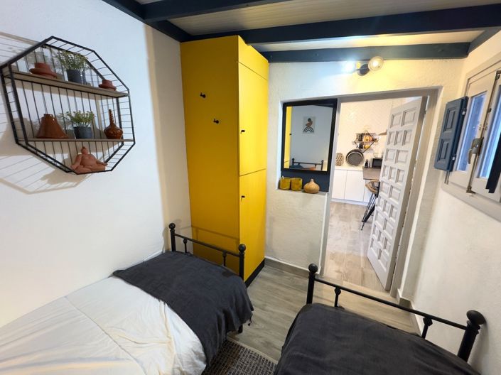 Image No.24-3 Bed Apartment for sale