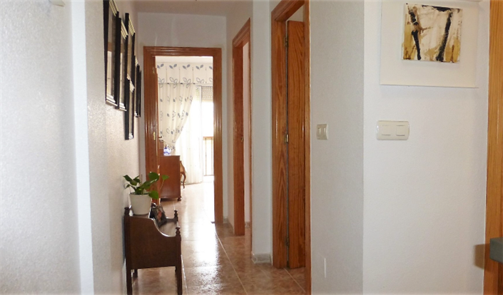 Image No.18-4 Bed Villa for sale